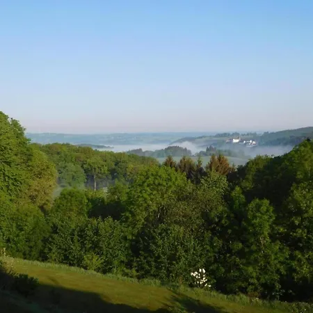 شقة Romantic Hideaway In Hellenthal, Cleaning Included هيلينثال